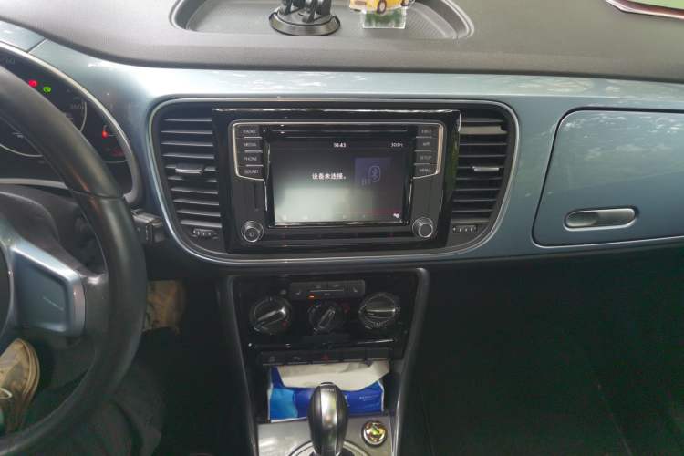 Used Volkswagen Beetle 2018 180TSI Shangle Model Audio And AC Panel