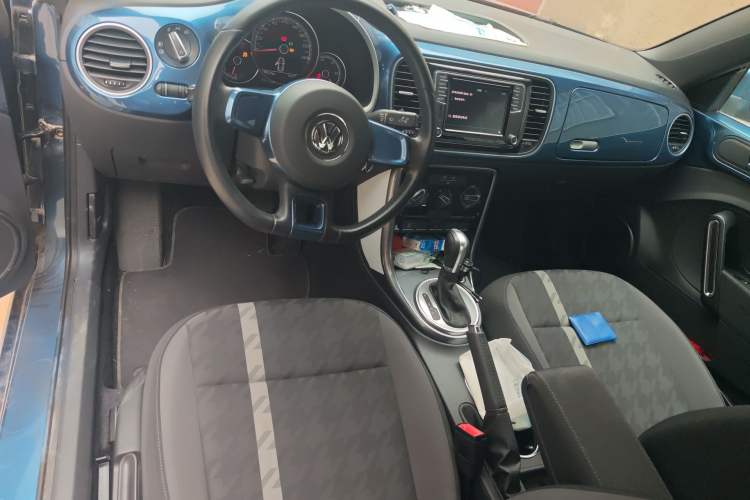Used Volkswagen Beetle 2018 180TSI Yile Model Center Console