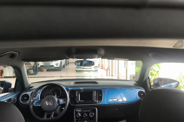 Used Volkswagen Beetle 2018 180TSI Yile Model Center Console