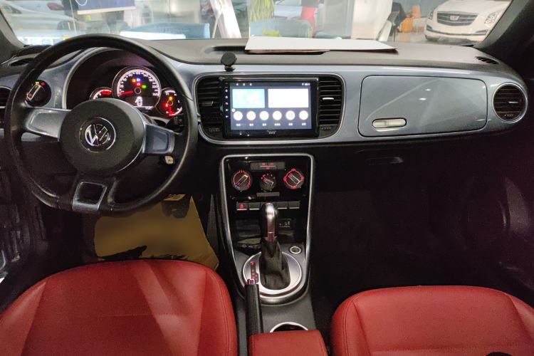Used Volkswagen Beetle 2018 180TSI Yile Model Center Console