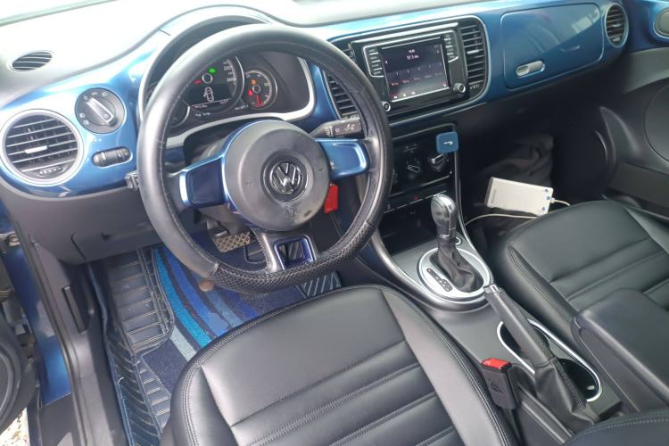 Used Volkswagen Beetle 2018 180TSI Yile Model Center Console