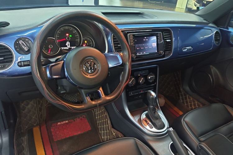 Used Volkswagen Beetle 2018 180TSI Yile Model Center Console