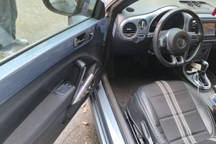 Used Volkswagen Beetle 2018 280TSI Zongle Model Driver Seat