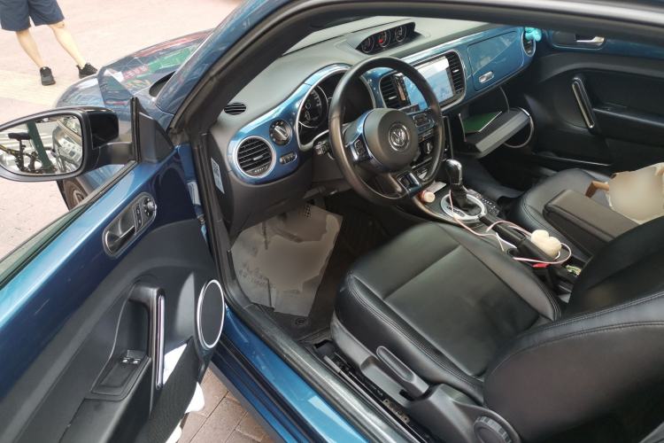 Used Volkswagen Beetle 2018 180TSI Obsidian Series Special Edition Driver Seat