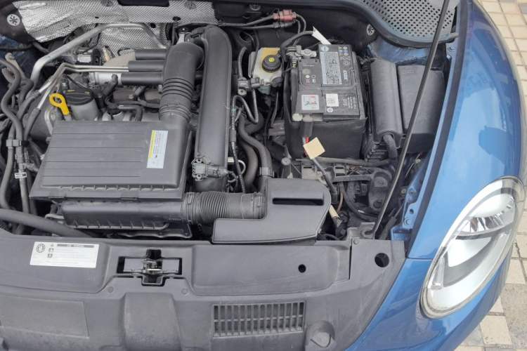 Used Volkswagen Beetle 2018 180TSI Yile Model Engine Bay Left