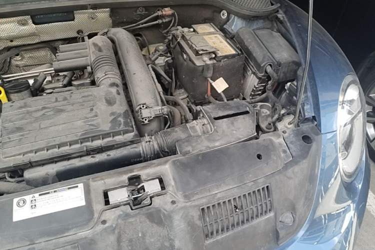 Used Volkswagen Beetle 2018 180TSI Yile Model Engine Bay Left