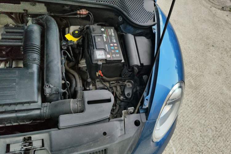Used Volkswagen Beetle 2018 180TSI Yile Model Engine Bay Left