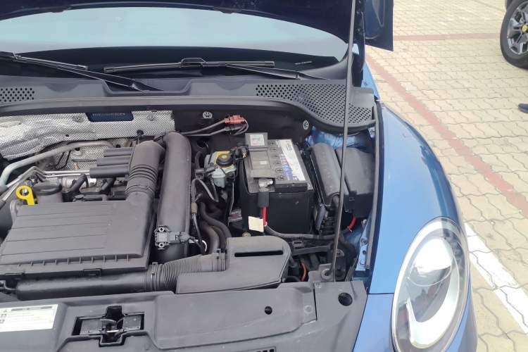 Used Volkswagen Beetle 2018 180TSI Shangle Model Engine Bay Left