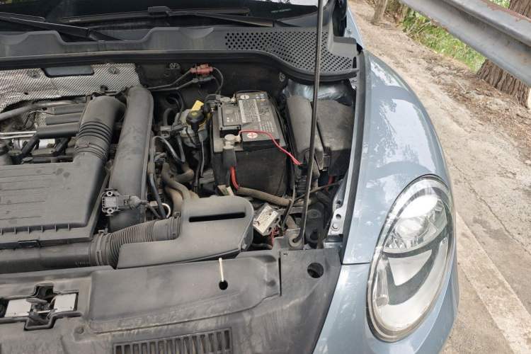 Used Volkswagen Beetle 2018 180TSI Yile Model Engine Bay Left