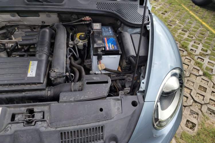 Used Volkswagen Beetle 2018 180TSI Shangle Model Engine Bay Left