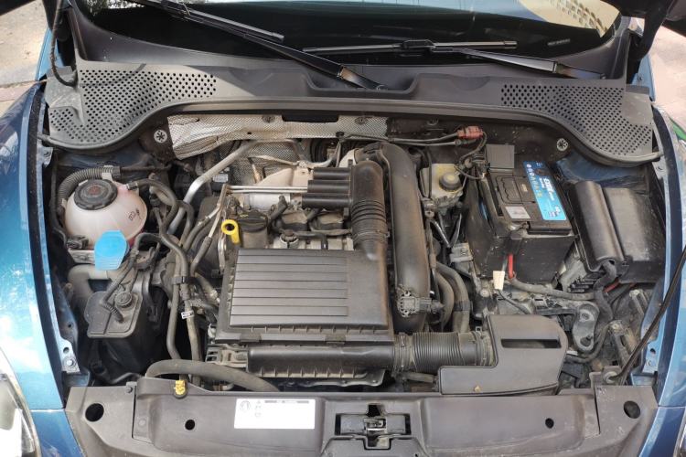 Used Volkswagen Beetle 2018 180TSI Obsidian Series Special Edition Engine Bay