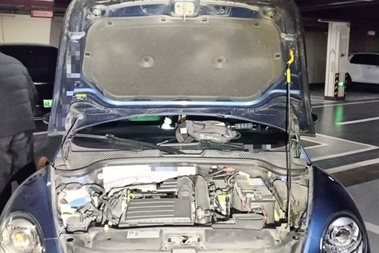Used Volkswagen Beetle 2018 180TSI Yile Model Engine Bay