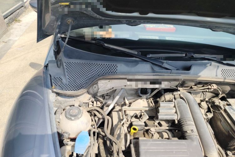 Used Volkswagen Beetle 2018 180TSI Shangle Model Engine Bay Right