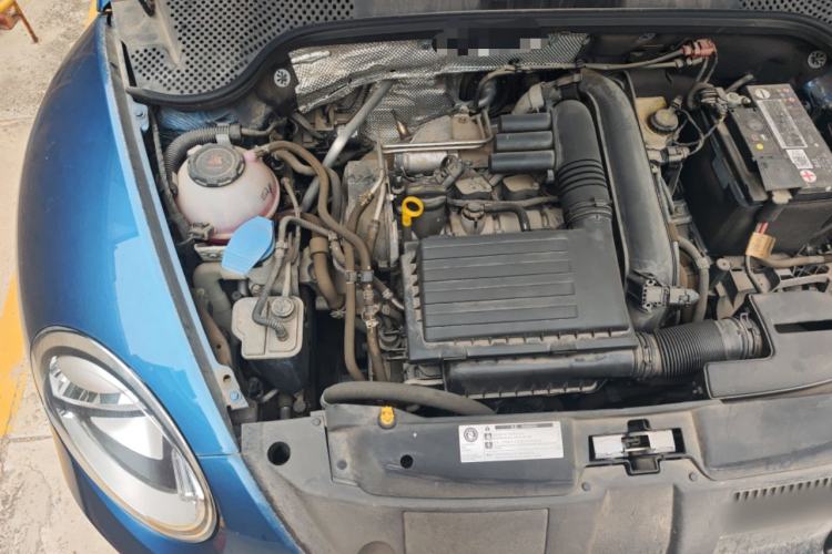Used Volkswagen Beetle 2018 180TSI Yile Model Engine Bay Right