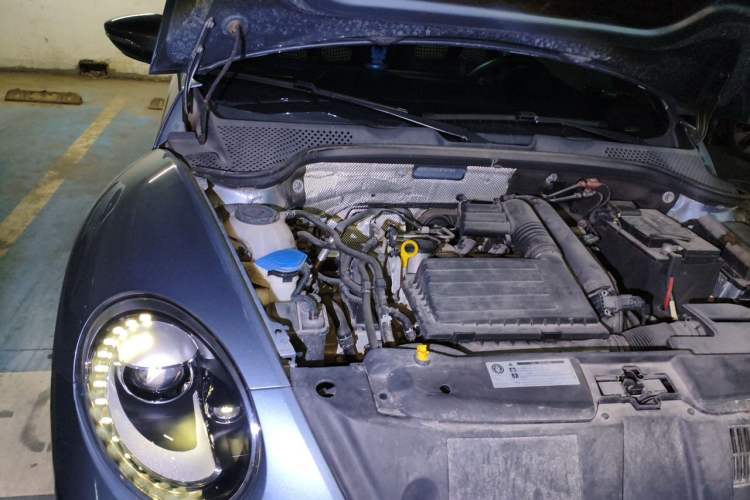 Used Volkswagen Beetle 2018 180TSI Shangle Model Engine Bay Right