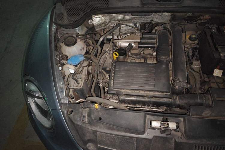 Used Volkswagen Beetle 2018 180TSI Yile Model Engine Bay Right