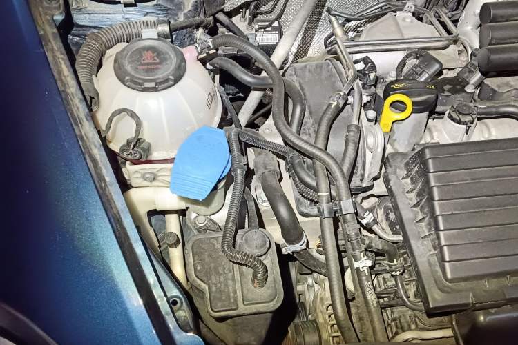 Used Volkswagen Beetle 2018 180TSI Yile Model Engine Bay Right