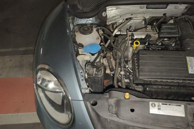 Used Volkswagen Beetle 2018 180TSI Yile Model Engine Bay Right