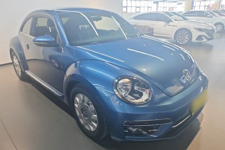 Used Volkswagen Beetle 2018 180TSI Yile Model Front Right 45 Deg