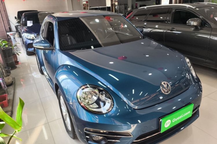 Used Volkswagen Beetle 2018 180TSI Yile Model Front Right 45 Deg