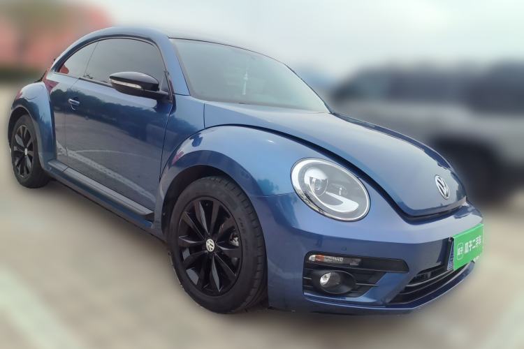 Used Volkswagen Beetle 2018 180TSI Shangle Model Front Right 45 Deg