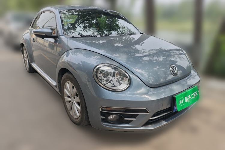 Used Volkswagen Beetle 2018 180TSI Yile Model Front Right 45 Deg