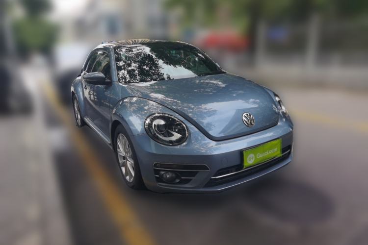 Used Volkswagen Beetle 2018 180TSI Shangle Model Front Right 45 Deg