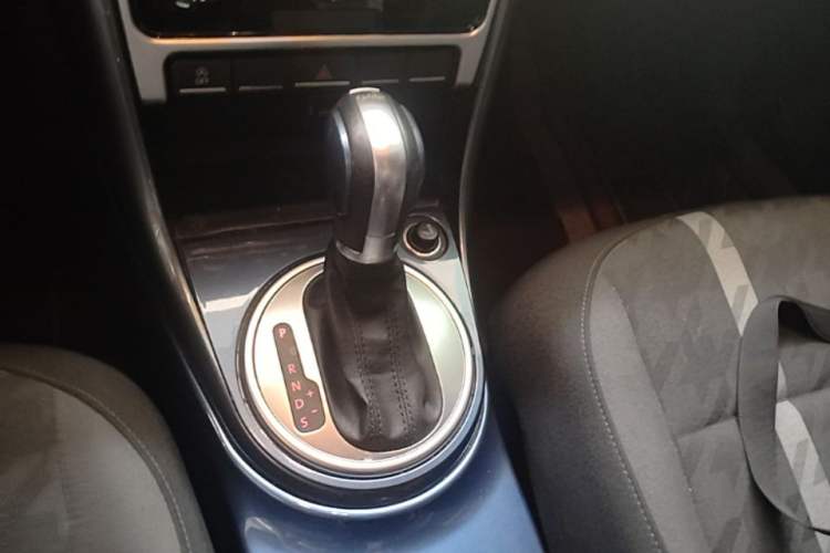 Used Volkswagen Beetle 2018 180TSI Yile Model Gear Lever