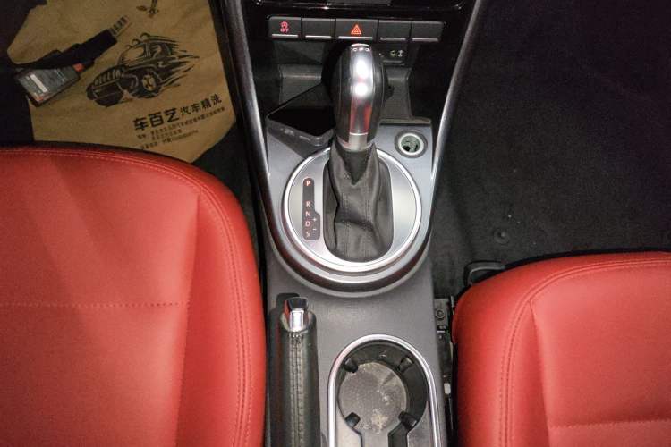 Used Volkswagen Beetle 2018 180TSI Yile Model Gear Lever