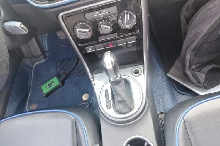 Used Volkswagen Beetle 2018 180TSI Yile Model Gear Lever