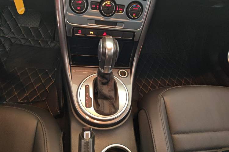 Used Volkswagen Beetle 2018 280TSI ZhiLe Trim Gear Lever