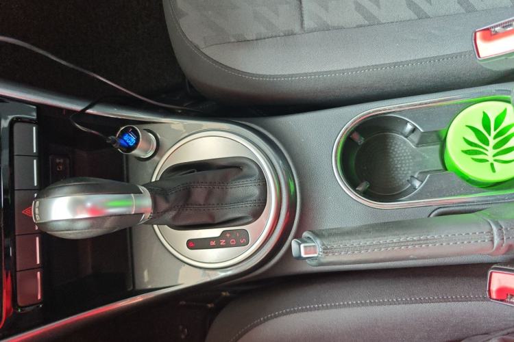 Used Volkswagen Beetle 2018 180TSI Yile Model Gear Lever