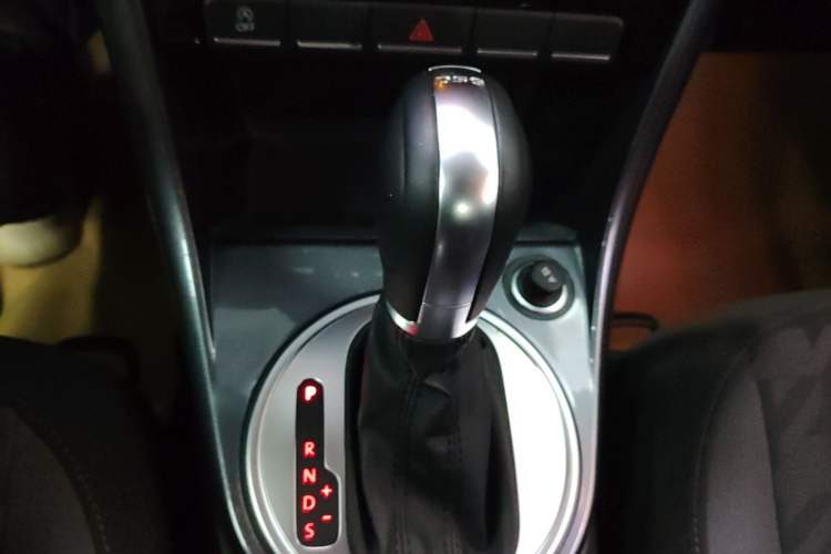 Used Volkswagen Beetle 2018 180TSI Yile Model Gear Lever