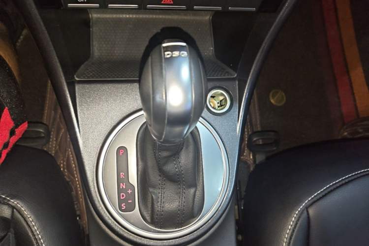 Used Volkswagen Beetle 2018 180TSI Yile Model Gear Lever