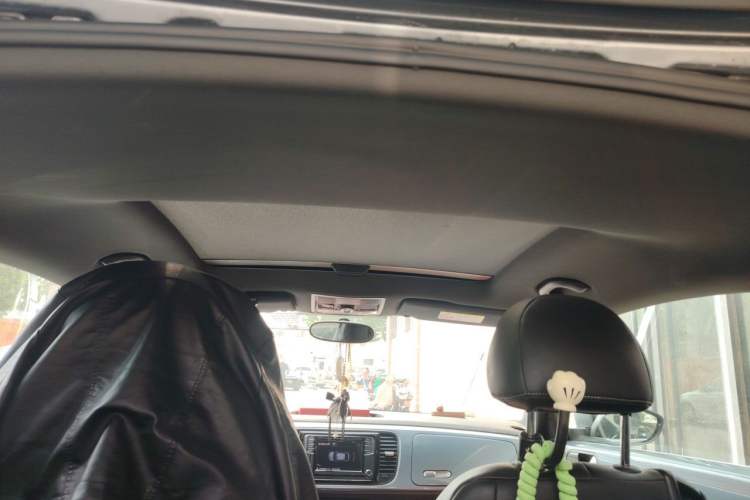 Used Volkswagen Beetle 2018 180TSI Shangle Model Headliner