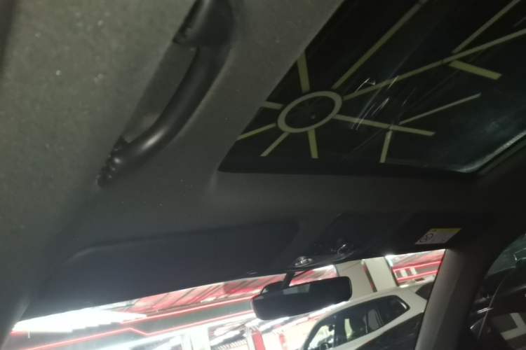 Used Volkswagen Beetle 2018 280TSI Zongle Model Headliner