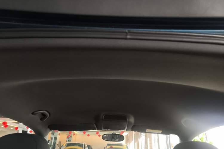 Used Volkswagen Beetle 2018 180TSI Yile Model Headliner
