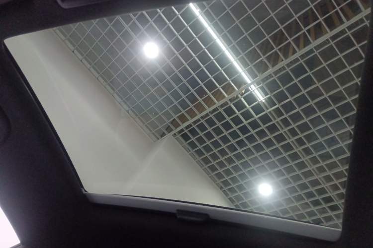 Used Volkswagen Beetle 2018 180TSI Shangle Model Headliner