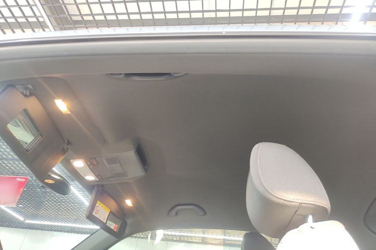 Used Volkswagen Beetle 2018 180TSI Yile Model Headliner