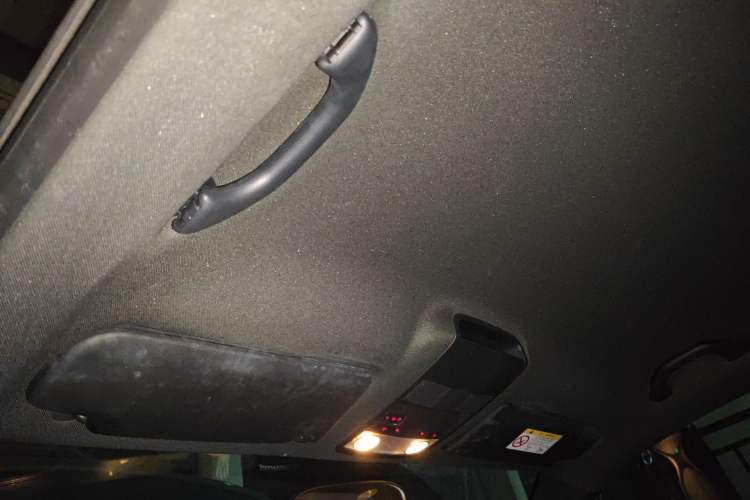 Used Volkswagen Beetle 2018 180TSI Yile Model Headliner