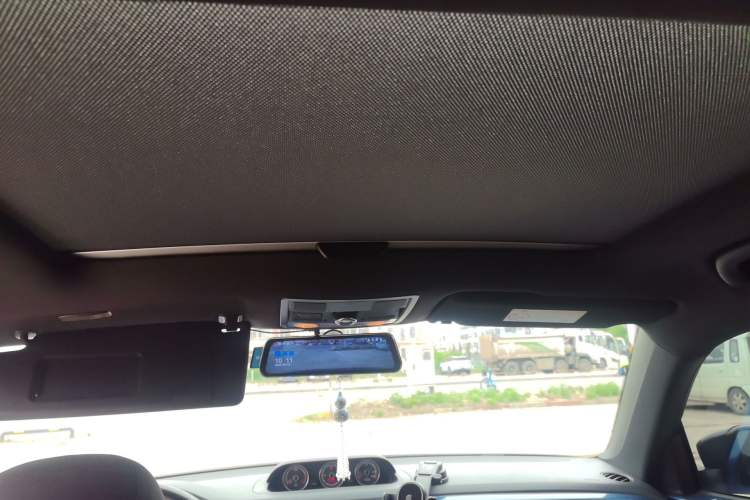 Used Volkswagen Beetle 2018 180TSI Shangle Model Headliner