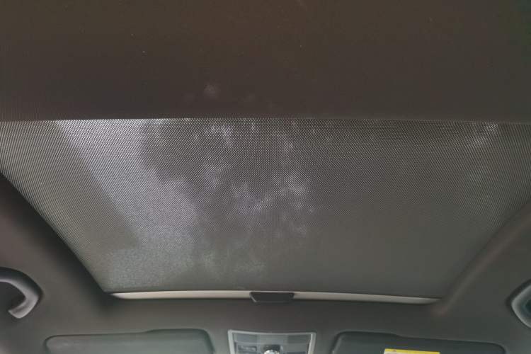 Used Volkswagen Beetle 2018 180TSI Shangle Model Headliner