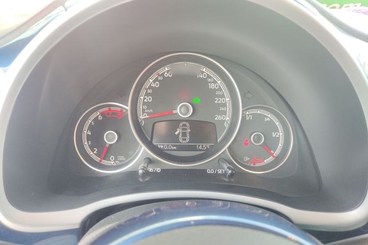 Used Volkswagen Beetle 2018 280TSI Zongle Model Instrument Cluster