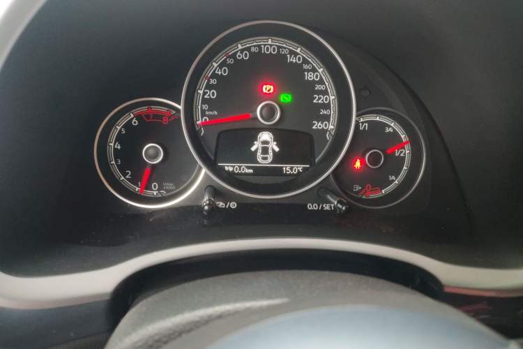Used Volkswagen Beetle 2018 180TSI Yile Model Instrument Cluster