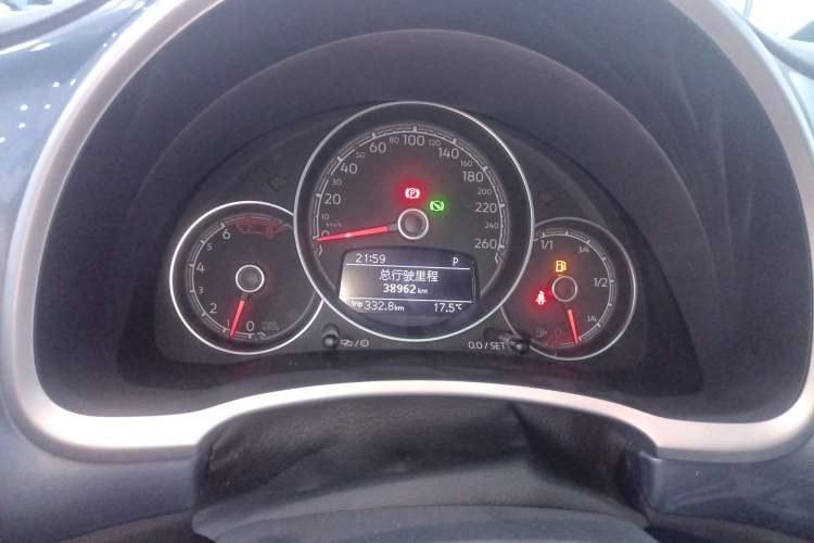 Used Volkswagen Beetle 2018 180TSI Shangle Model Instrument Cluster