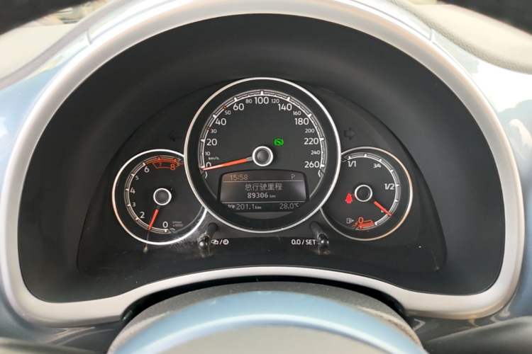 Used Volkswagen Beetle 2018 180TSI Yile Model Instrument Cluster