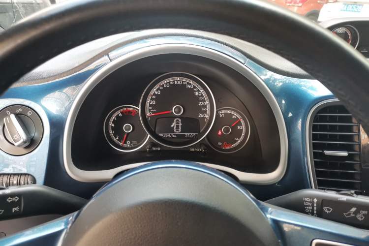 Used Volkswagen Beetle 2018 180TSI Obsidian Series Special Edition Instrument Cluster