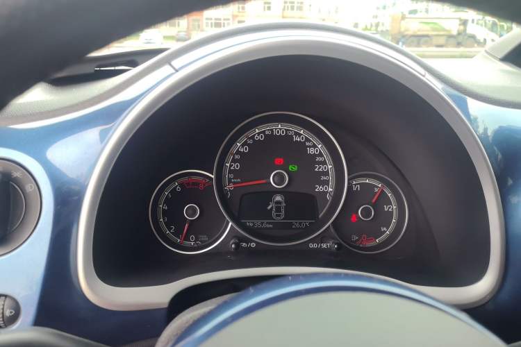 Used Volkswagen Beetle 2018 180TSI Shangle Model Instrument Cluster