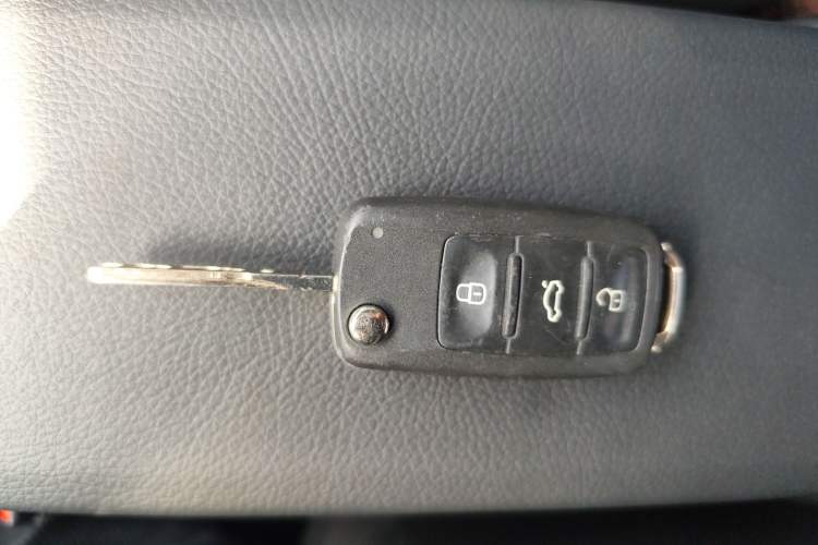 Used Volkswagen Beetle 2018 180TSI Shangle Model Interior 1