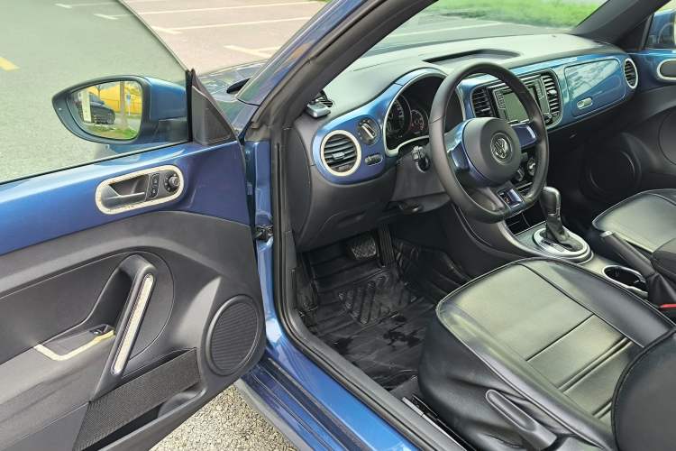 Used Volkswagen Beetle 2018 180TSI Yile Model Interior 3